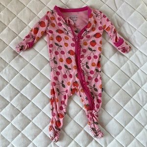 Kickee Pants Ruffle Zip fruit footie preemie